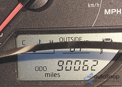 2014 Toyota Rav4 Le z USA, uszkodzony, nr VIN JTMZFREV8ED033231